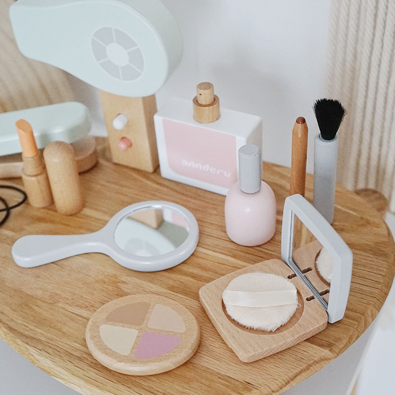 Nuovi bambini Simulazione in l - Beauty Makeup Set For Kids recensione e prezzo